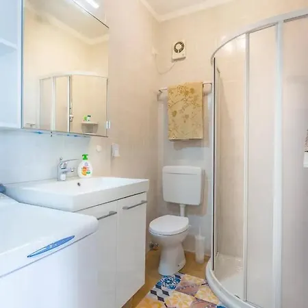 Splendido Attico, Piscina E Vista Mare *