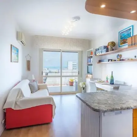 Apartment Splendido Attico, Piscina E Vista Mare Lignano Sabbiadoro